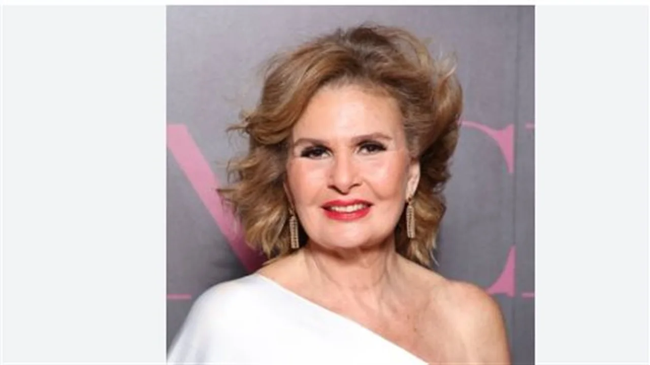 ملكة الدراما المصرية.. محطات فارقة في رحلة يسرا الفنية من البداية حتى اليوم